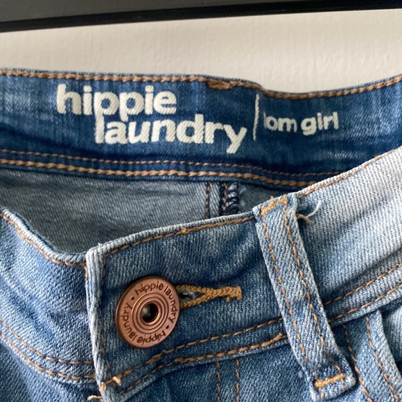 hippie laundry tom girl Jeans. Sz 26. True to size. Great condition!! - Picture 3 of 9